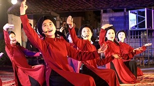 Xoan singing to be promoted across the community  - ảnh 1