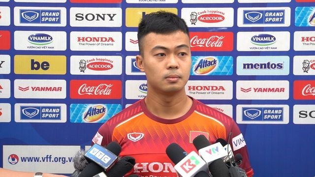 Vietnam star admits fierce competition in U22 team - ảnh 1