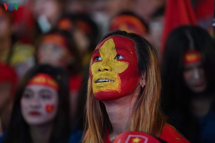 Vietnam win first ever SEA Games gold in men’s football - ảnh 7