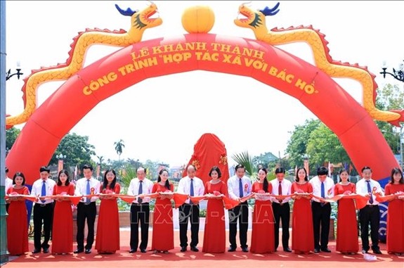 President HCM’s birthday commemorated in Vietnam, abroad - ảnh 1