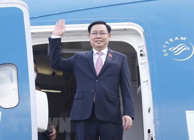 Top legislator begins RoK visit - ảnh 1