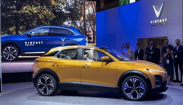 VinFast introduces four EV models at Paris Motor Show 2022 - ảnh 1