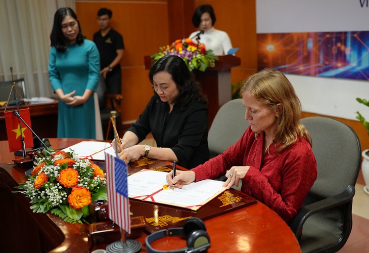 Vietnam, US ink MoU on digital trade activity - ảnh 1