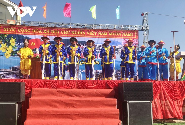 Quang Ngai fishermen begin new fishing season     ​ - ảnh 1