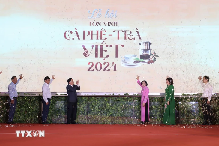 Vietnam coffee exporters eye turnover of 5 billion USD  - ảnh 1