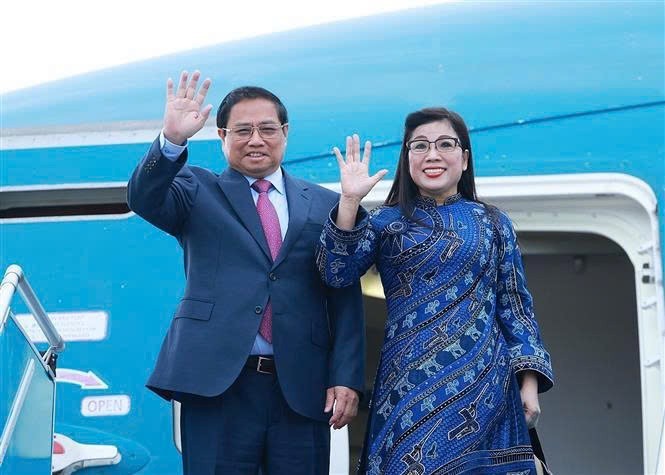 PM begins visit to Middle East  - ảnh 1