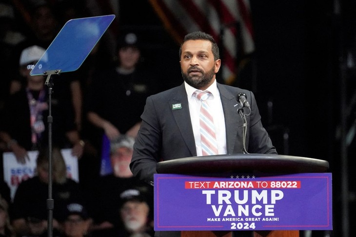 Trump picks Kash Patel to head FBI - ảnh 1