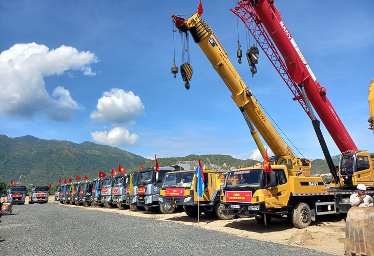 Khanh Hoa breaks ground on four key projects to drive new phase of development - ảnh 1