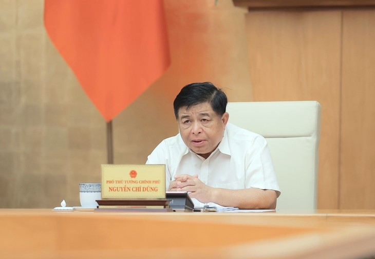 Vietnam to roll out three strategic technology products in 2025 - ảnh 1