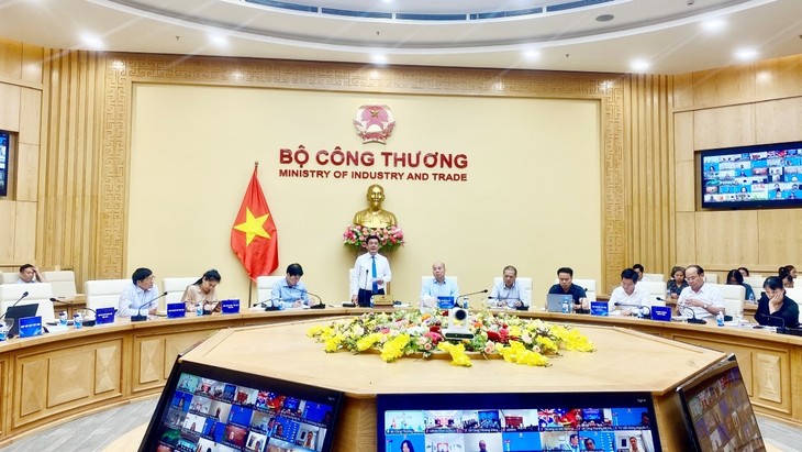 Vietnam targets 12% export growth in 2025 - ảnh 1