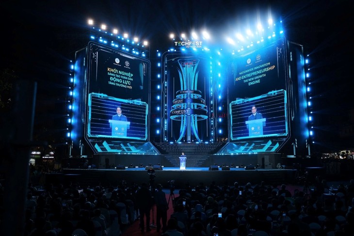 PM vows to make Vietnam a magnet for tech talent, innovative startups - ảnh 1