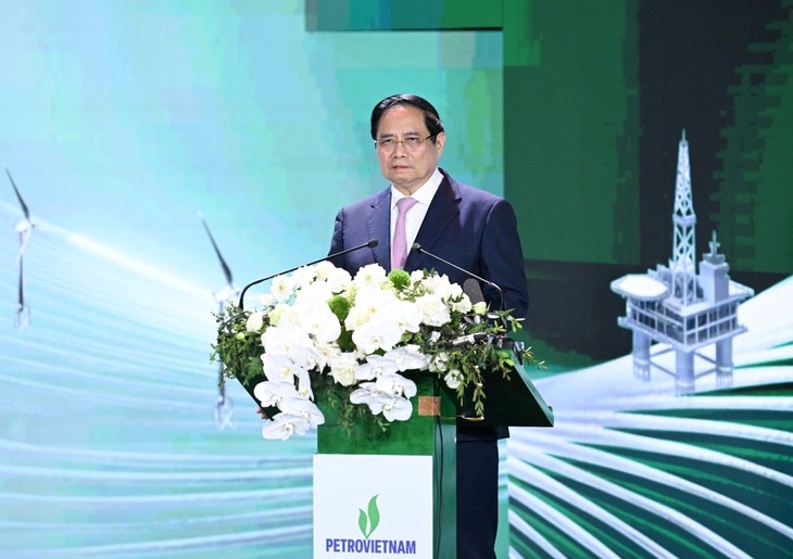 Petrovietnam must lead drive toward double-digit growth: PM - ảnh 1