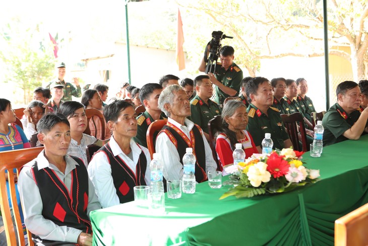 Special Lunar New Year edition:  A peaceful Tet fills every home  - ảnh 1