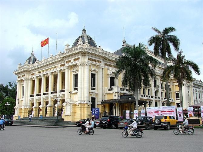 โบราณสถานแห่งชาติ โรงละครใหญ่ฮานอยครบอายุ1ศตวรรษ - ảnh 3