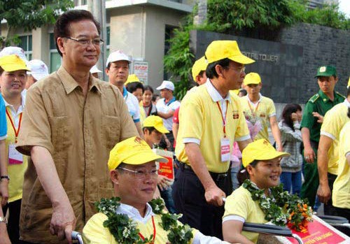  เวียดนามค้ำประกันการปฏิบัติสิทธิของคนพิการอยู่เสมอ - ảnh 2