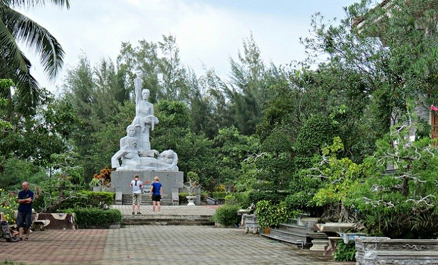 โบราณสถานทางประวัติศาสตร์ที่น่าสนใจในจังหวัดกว๋างหงาย - ảnh 3