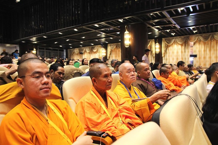 บรรยากาศ ณ ศูนย์วัฒนธรรมพุทธศาสนาตามจุ๊กในงานวิสาขบูชาโลก2019  - ảnh 18