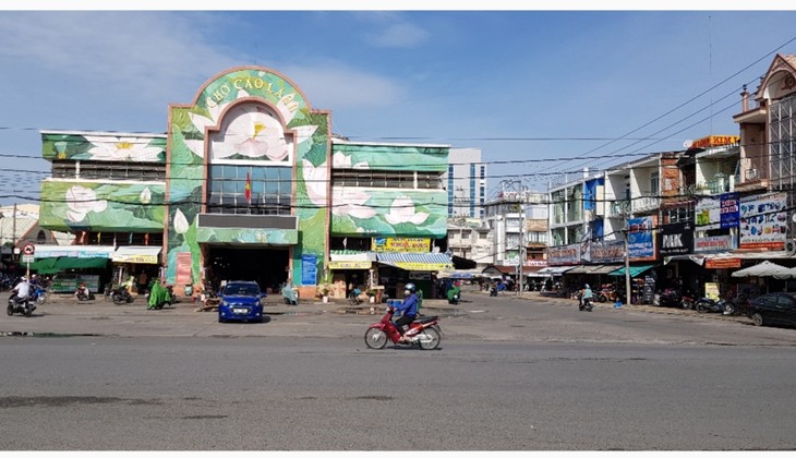 โบราณสถานแห่งชาติ-ศาลบูชาสามีภรรยาท่าน โด๋กงเตื่อง - ảnh 3