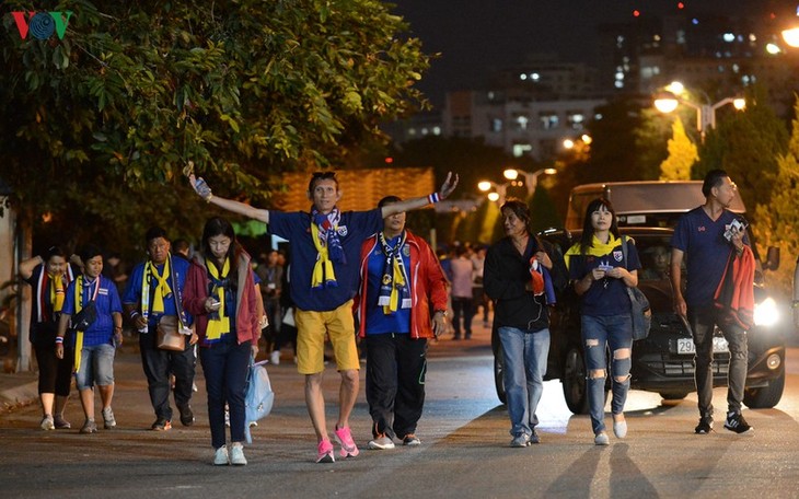 ไทยพลาดลูกจุดโทษในนาทีที่27 จบเกม เวียดนาม-ไทยเสมอ 0-0  - ảnh 2