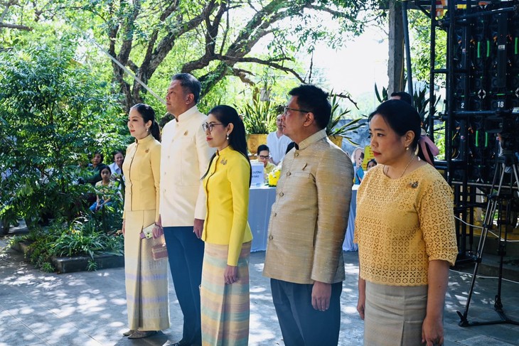 พิธีเชิญผ้าพระกฐินพระราชทานไปทอดถวายครั้งที่ 17 ในประเทศเวียดนาม - ảnh 5