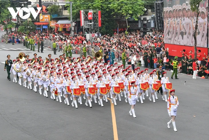 พิธีเดินสวนสนามและขบวนพาเหรดเฉลิมฉลองครบรอบ 80 ปีวันชาติเวียดนาม 2 กันยายน - ảnh 20
