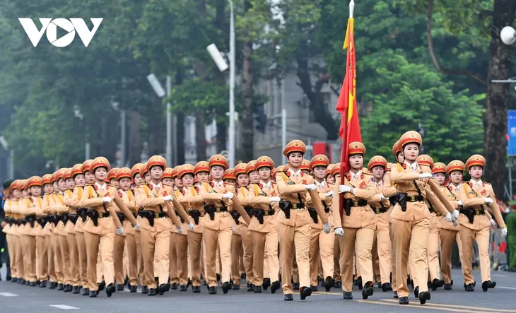 พิธีเดินสวนสนามและขบวนพาเหรดเฉลิมฉลองครบรอบ 80 ปีวันชาติเวียดนาม 2 กันยายน - ảnh 10