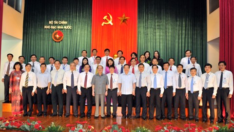 National Assembly Chairman works with State Treasury - ảnh 1