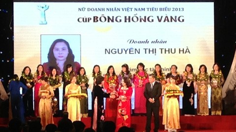 100 outstanding female entrepreneurs of 2013 honored - ảnh 1