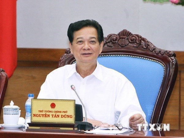 Vietnam implements peaceful measures in line with international law to defend national sovereignty - ảnh 1