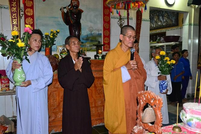 Venerable Thich Le Tan builds bridges for farmers - ảnh 1