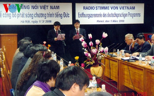 GERMAN RADIO PROGRAM FOSTERS VIETNAM-GERMANY FRIENDSHIP - ảnh 1