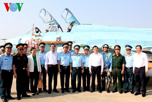 President Truong Tan Sang visits Ninh Thuan - ảnh 2