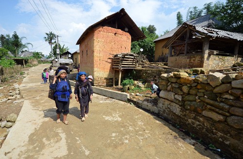 Black Ha Nhi people in Lao Cai - ảnh 8