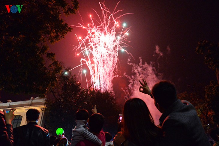 New year celebrations in Vietnam - ảnh 2