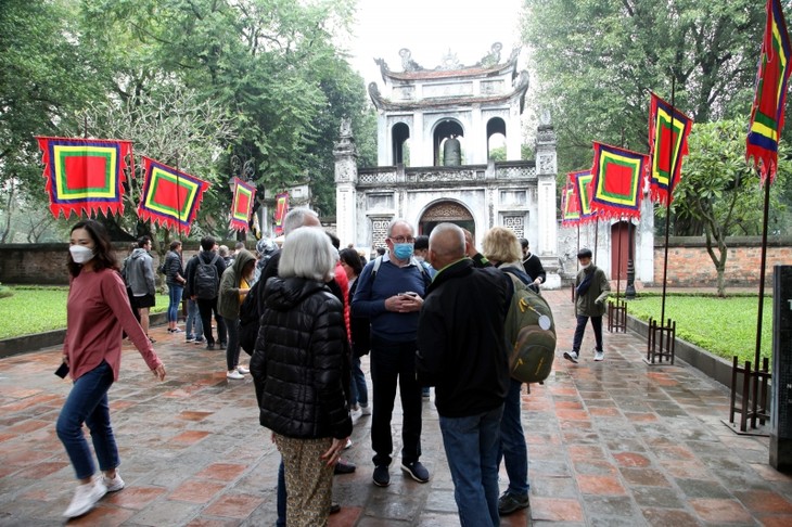  河内恢复和发展旅游活动 - ảnh 1