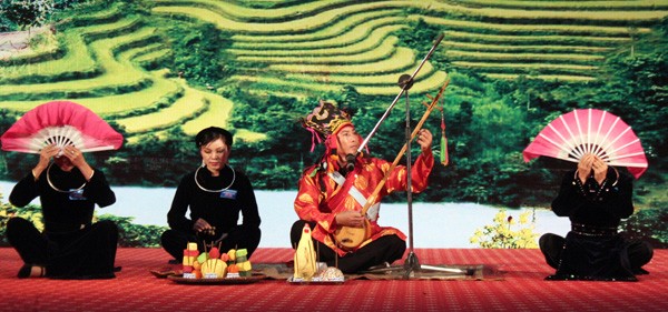 Ausstellung des Then-Gesangs in Lang Son - ảnh 1