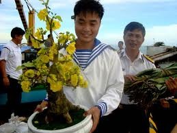 Geschenke für die Spratly- Inseln - ảnh 1