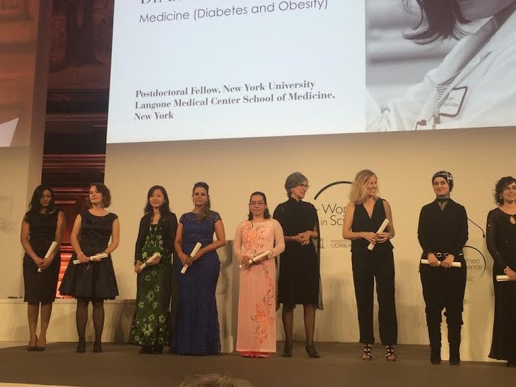 Vietnamesin erhält Preis “Talentierte Nachwuchsforscherinnen der Welt” - ảnh 1