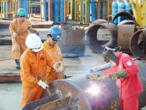 Rechte der Arbeiter schützen - ảnh 1