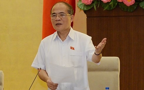 Ständiger Parlamentsausschuss diskutiert geänderten Pharmagesetzesentwurf - ảnh 1