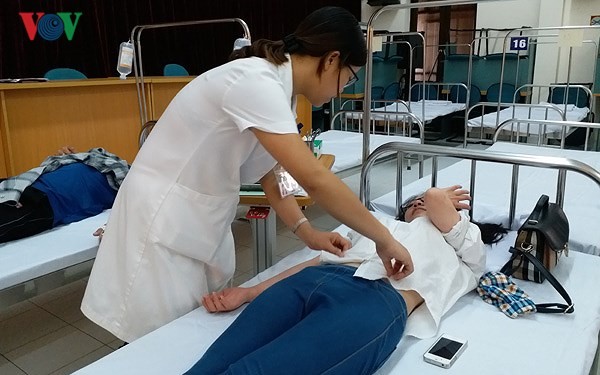 Verbesserung der Gesundheitsfüsorge der Bevölkerung - ảnh 1