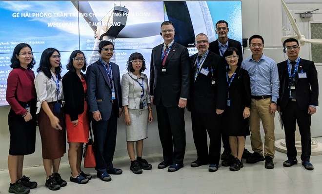 USA verpflichten sich, kleinen und mittelständischen Unternehmen Vietnams zu helfen - ảnh 1