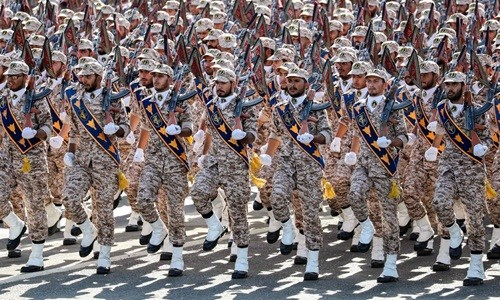 Die USA haben offiziell iranische Revolutionsgarde auf Liste der Terrorgruppen gesetzt - ảnh 1