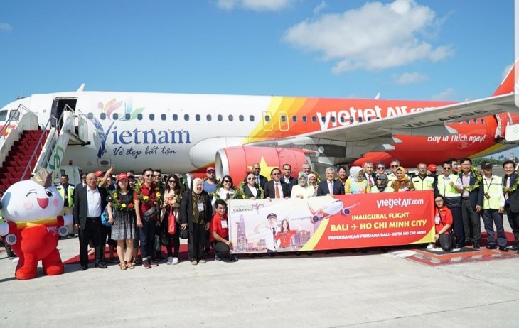 Vietjet startet Direktflug zwischen Ho Chi Minh Stadt und Bali - ảnh 1