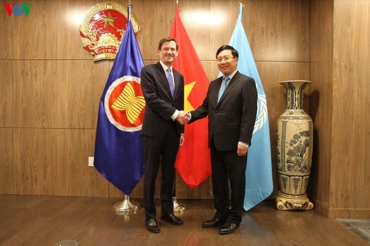 Vizepremierminister Pham Binh Minh trifft Vertreter der Länder bei der UN-Vollversammlung - ảnh 1