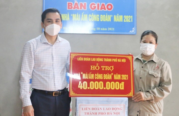 Mehr als 93 Millionen Euro für Werktätige zum Tetfest - ảnh 1