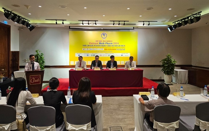 30 Länder und Regionen nehmen an VIETNAM MEDI-PHARM 2024 teil - ảnh 1