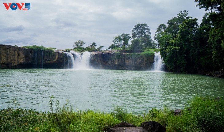 ມາຢ້ຽມຢາມແຂວງດັກລັກ ທ່ຽວຊົມບັນດາຖ້ຳສວຍງາມດັ່ງໃນຝັນ - ảnh 5