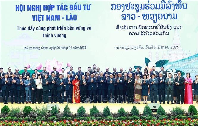 ປີ 2025 ເປັນປີສ້າງຂີດໝາຍໃໝ່ໃນການຮ່ວມມືລົງທຶນ, ການຄ້າລະຫວ່າງ ຫວຽດນາມ ແລະ ລາວ - ảnh 1