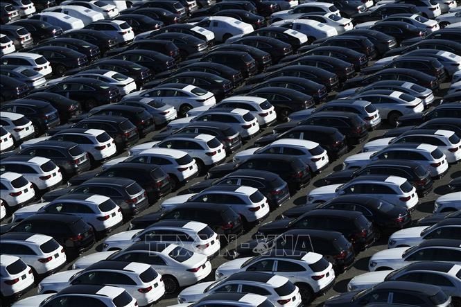 ອາເມລິກາ ຈັດວາງພາສີ 25% ສຳລັບລົດໂອໂຕທັງໝົດທີ່ນຳເຂົ້າ - ảnh 1